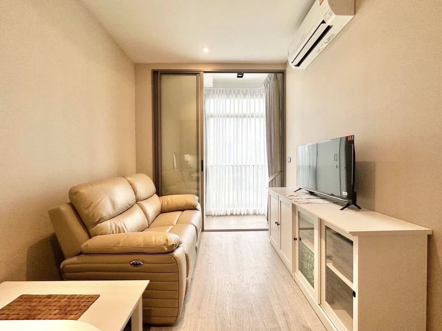 550872962_1868878867371497_6608629173882344312_n