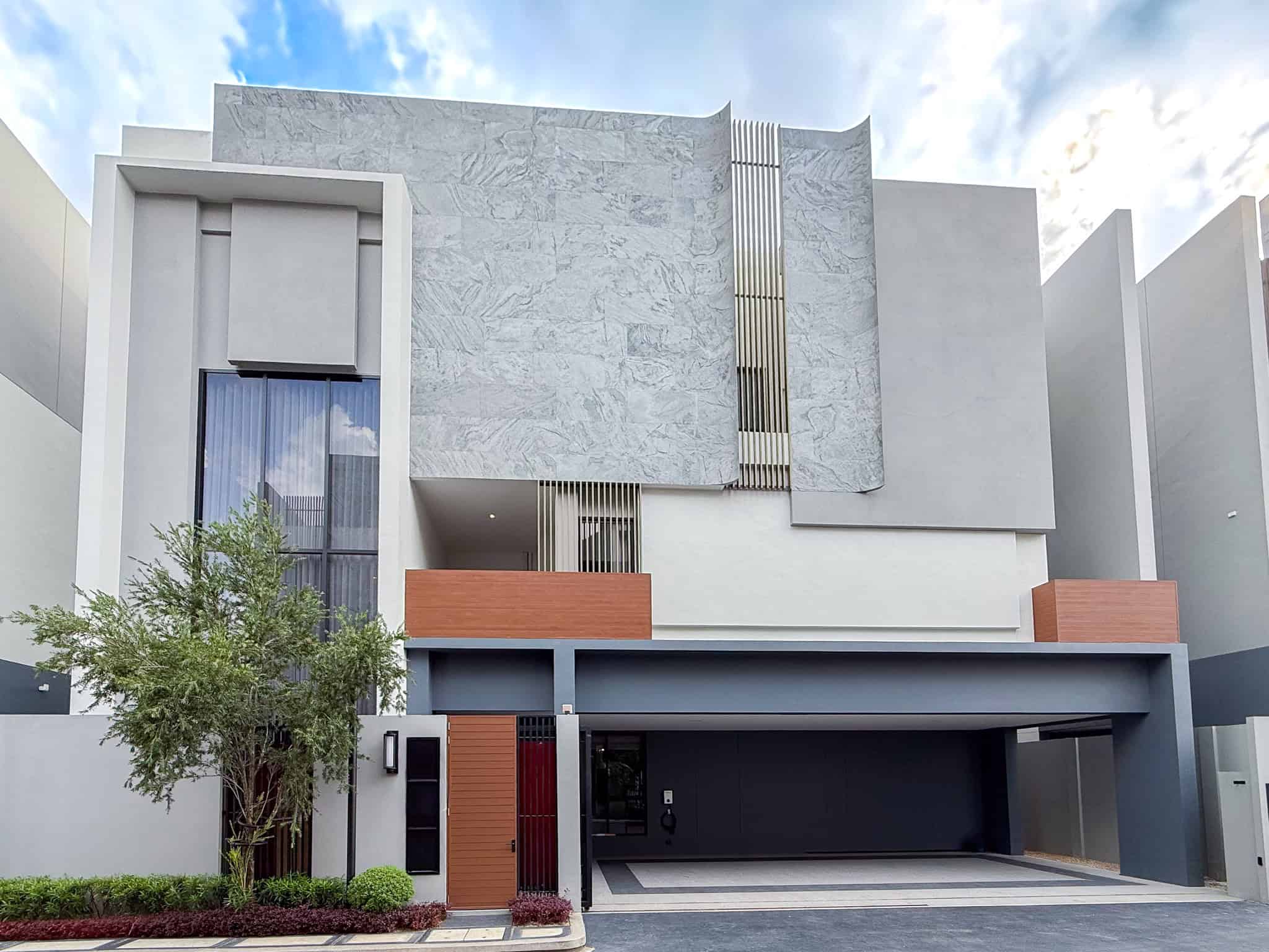 564587097_10226065749024128_2450175743512828180_n