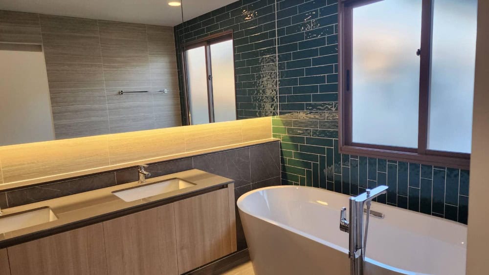 573346803_2035327330556779_7623783565305327748_n