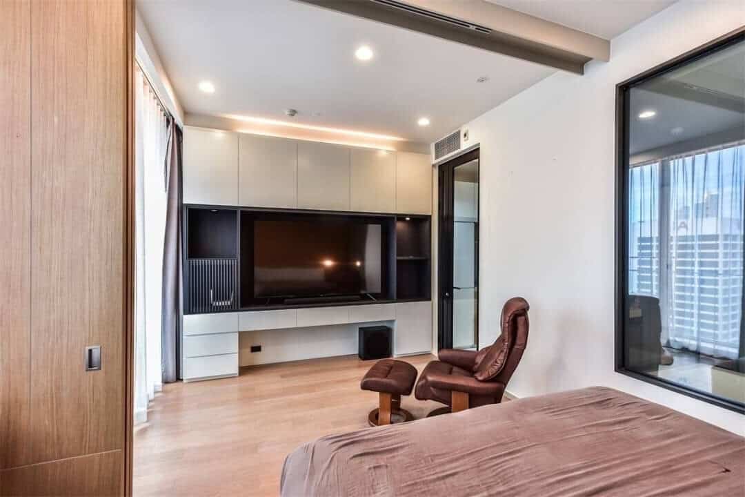 588933669_10162477297891094_1813583949309420456_n