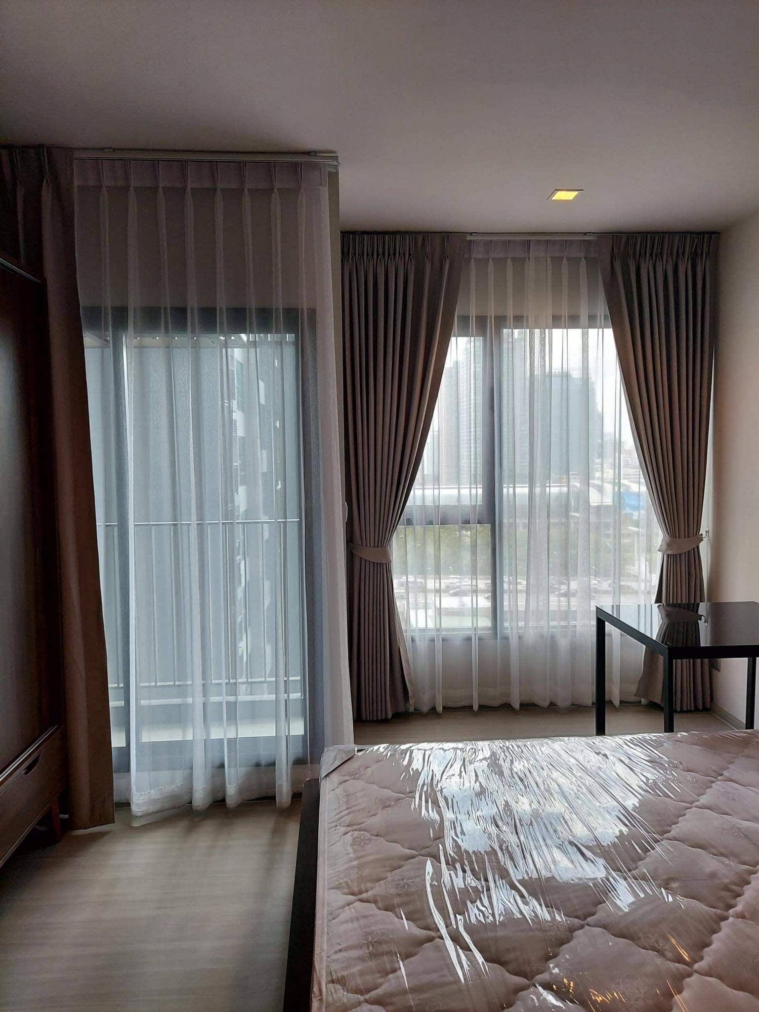 60DA7CFD-EE51-4A64-8B56-1DCB3FA2961F