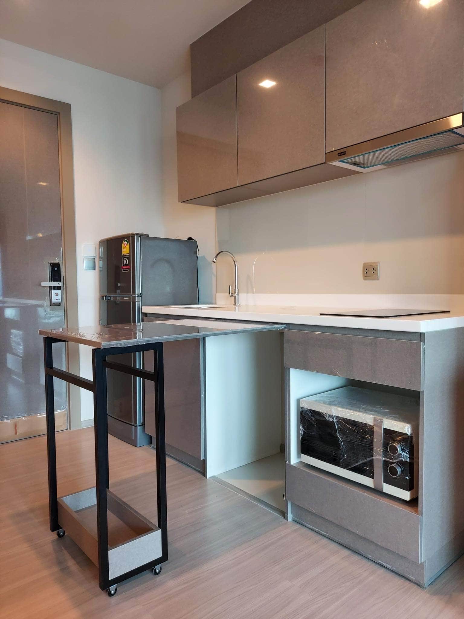 DA17A99E-2BE1-4E48-9BA0-2D98822C925D