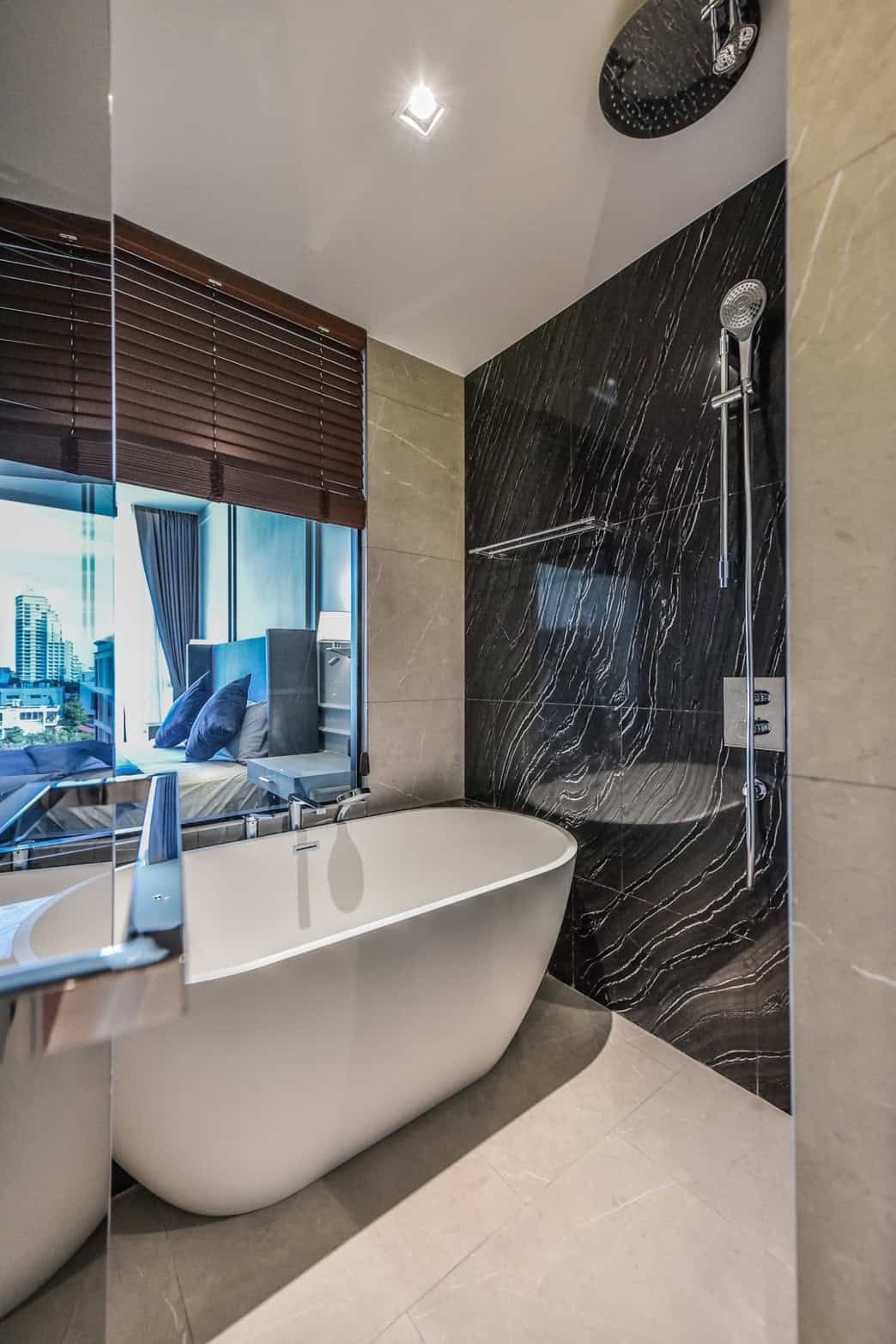 line_oa_chat_241221_140734_group_5